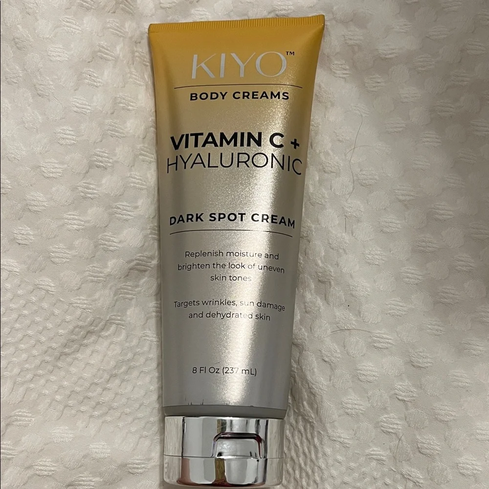 Vitamin C +‎ Hyaluronic Dark Spot Cream